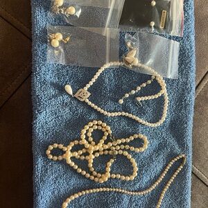 Elegant Pearl Jewelry Set